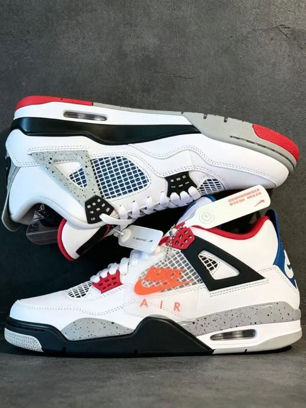 Air Jordan 4 Retro SE 